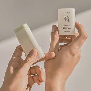 Beauty of Joseon - Matte Sun Stick Mugwort + Camelia - Αντηλιακό Stick Προσώπου και Σώματος SPF50 - 18gr