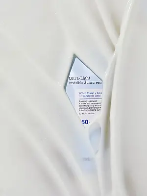 Cosrx Ultra-Light Invisible Sunscreen SPF+/PA ++++ Light Moisturizing – Super λεπτόρρευστο ενυδατικό αντιηλιακό με υψηλή προστασία - 50 ml