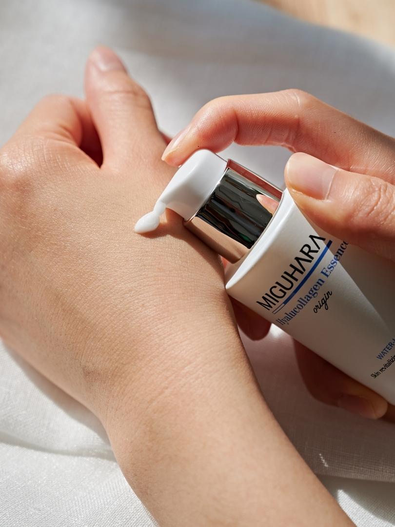 Miguhara Hyalucollagen Essence Origin – Ενυδατικό αντιγηραντικό essence για ενίσχυση της ελαστικότητας - 50 ml